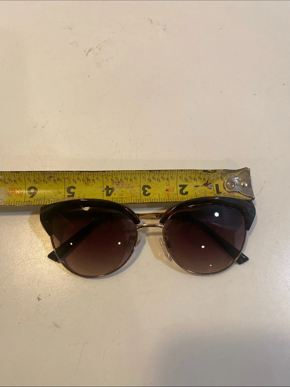 Reaction Kenneth ColeTortoiseshell Cat Eye Sunglasses  Brown Gradient Lenses